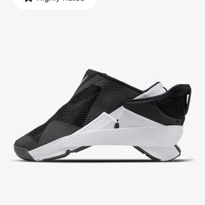 Nike Go FlyEase W 7.5 / M 6